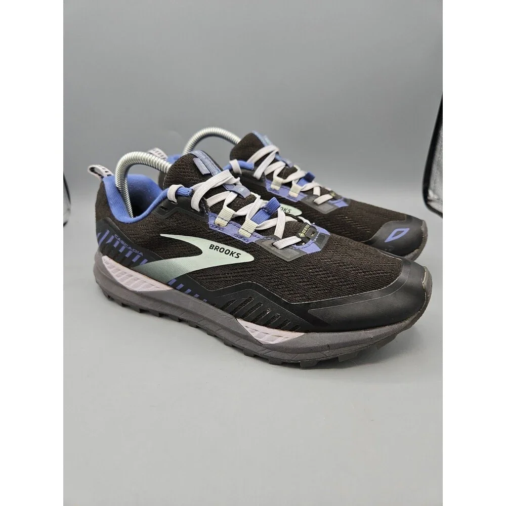 Brooks Cascadia 15 GTX Women's Size 9.5(B) Running Shoes Gray Blue Trail Running